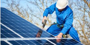 Installation Maintenance Panneaux Solaires Photovoltaïques à Manso